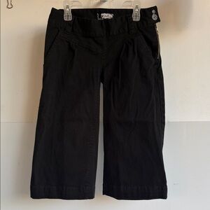 OAKLEY WIDE LEG STRETCH DENIM CAPRI PANTS (SHORTS?) SIZE 0 BLACK